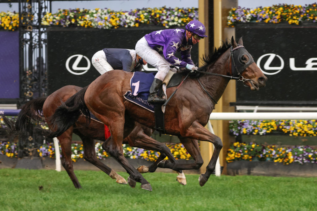 /r8/ | Just Horse Racing