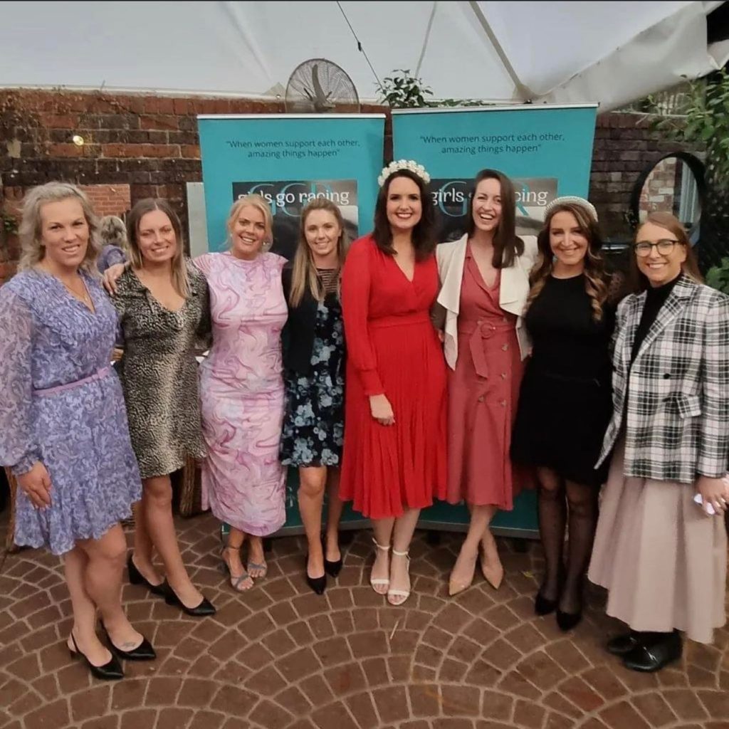 GirlsGoRacing2 | Just Horse Racing