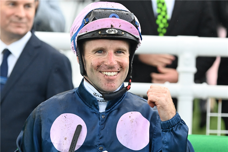 Berry banking on Expert in Eagle | Just Horse Racing