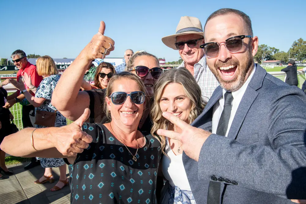 Machie Gun Gracie | Just Horse Racing