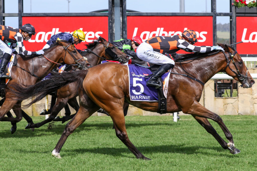 0WARNIE9A1072 | Just Horse Racing