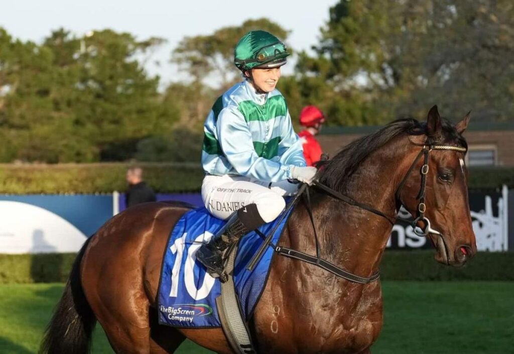 Nadia Daniels | Just Horse Racing