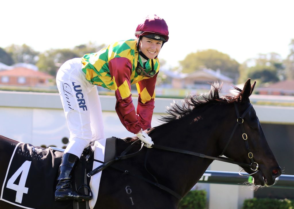 QLD jockey breaks arm in fall | Just Horse Racing