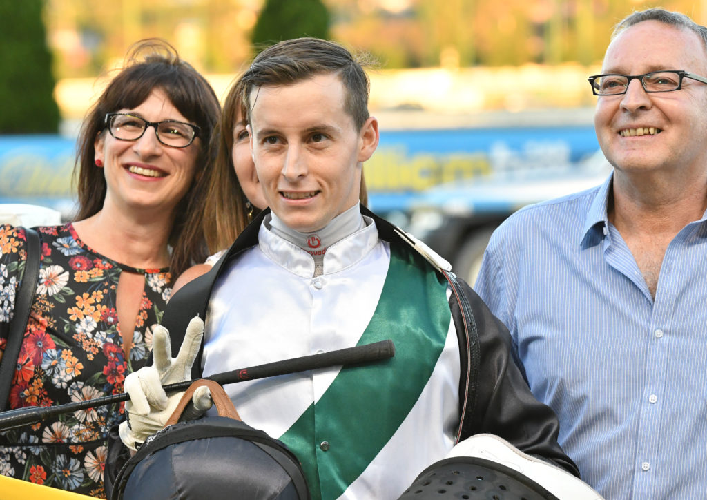 race7-sullivan-bay_parish-cory_3070 | Just Horse Racing